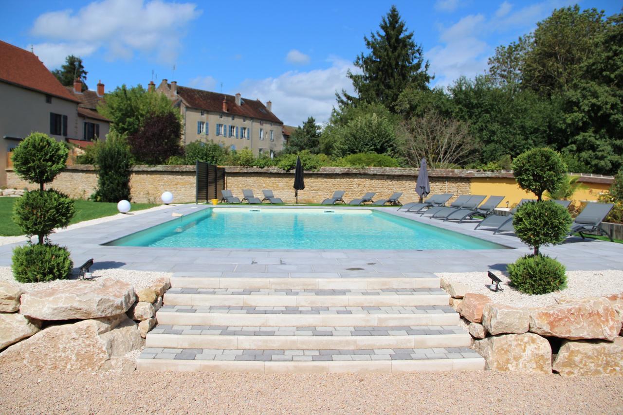 Hotel Du Lion D'Or Charolles Kültér fotó